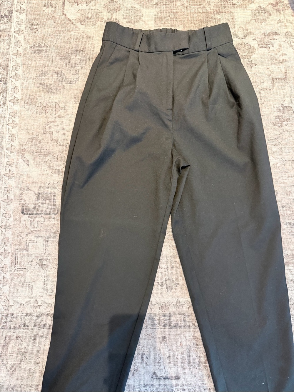 H&M Black High-Waist Pleated Dress Pants